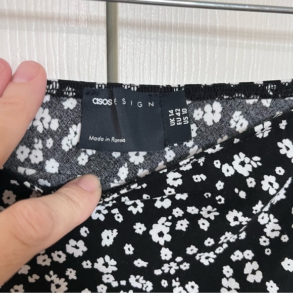 ASOS Floral Mini Skirt Black and White Size 10 - Picture 12 of 12